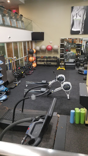 Club «Kinetic Sports Club», reviews and photos, 872 Pelham Pkwy, Pelham, NY 10803, USA