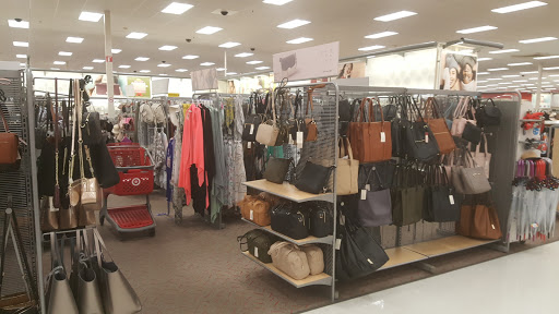 Department Store «Target», reviews and photos, 3770 N Goldenrod Rd, Winter Park, FL 32792, USA