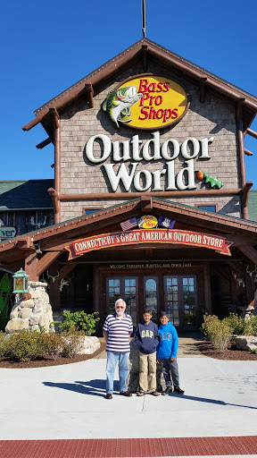 Sporting Goods Store «Bass Pro Shops», reviews and photos, 1 Bass Pro Dr, Bridgeport, CT 06608, USA