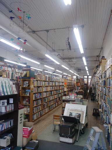 Book Store «Chequamegon Book & Coffee Co», reviews and photos, 2 E Bayfield St, Washburn, WI 54891, USA