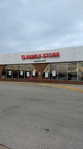 Thrift Store «The Salvation Army Family Store & Donation Center», reviews and photos, 6715 Dempster St, Morton Grove, IL 60053, USA