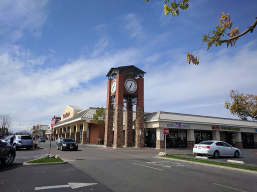 Stockdale Village Shopping Center