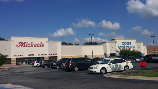 Clothing Store «Ross Dress for Less», reviews and photos, 20618 I-45, Spring, TX 77373, USA