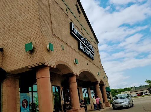 Book Store «Barnes & Noble», reviews and photos, 235 Daniel Webster Hwy, Nashua, NH 03060, USA