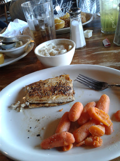 American Restaurant «Cracker Barrel Old Country Store», reviews and photos, 2525 Brindle Dr, Harrisburg, PA 17110, USA