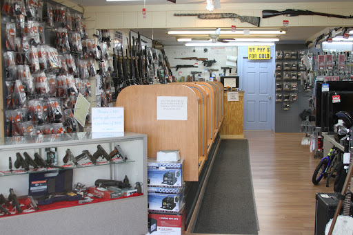 Pawn Shop «Superior Pawn & Gun», reviews and photos, 104 W Mercury Blvd