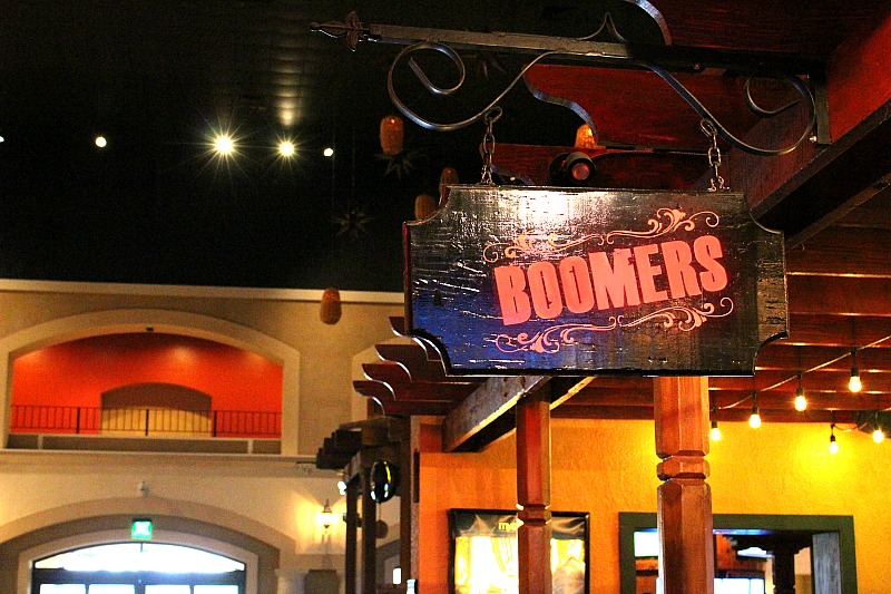 Boomer's Cafe & Grill 71111