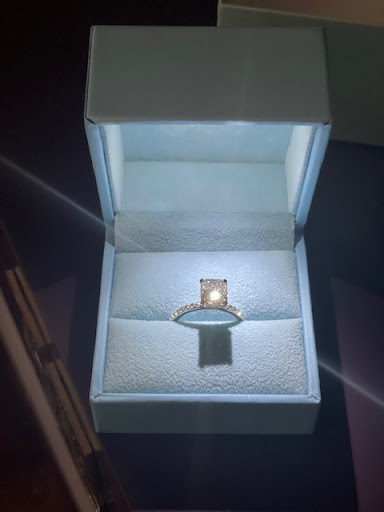 Jewelry Store «Creative Design Jewelers Inc.», reviews and photos, 9428 W 143rd St, Orland Park, IL 60462, USA