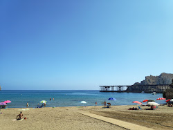 Playa El Hornillo'in fotoğrafı ve yerleşim