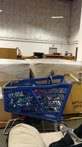 Thrift Store «Goodwill Outlet Store», reviews and photos, 9025 NE 117th Ave, Vancouver, WA 98662, USA