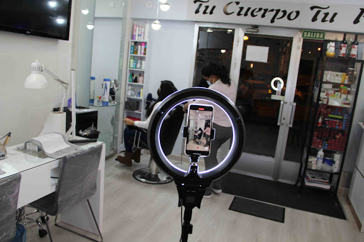 Clínica Veterinaria Poveda en Roquetas de Mar
