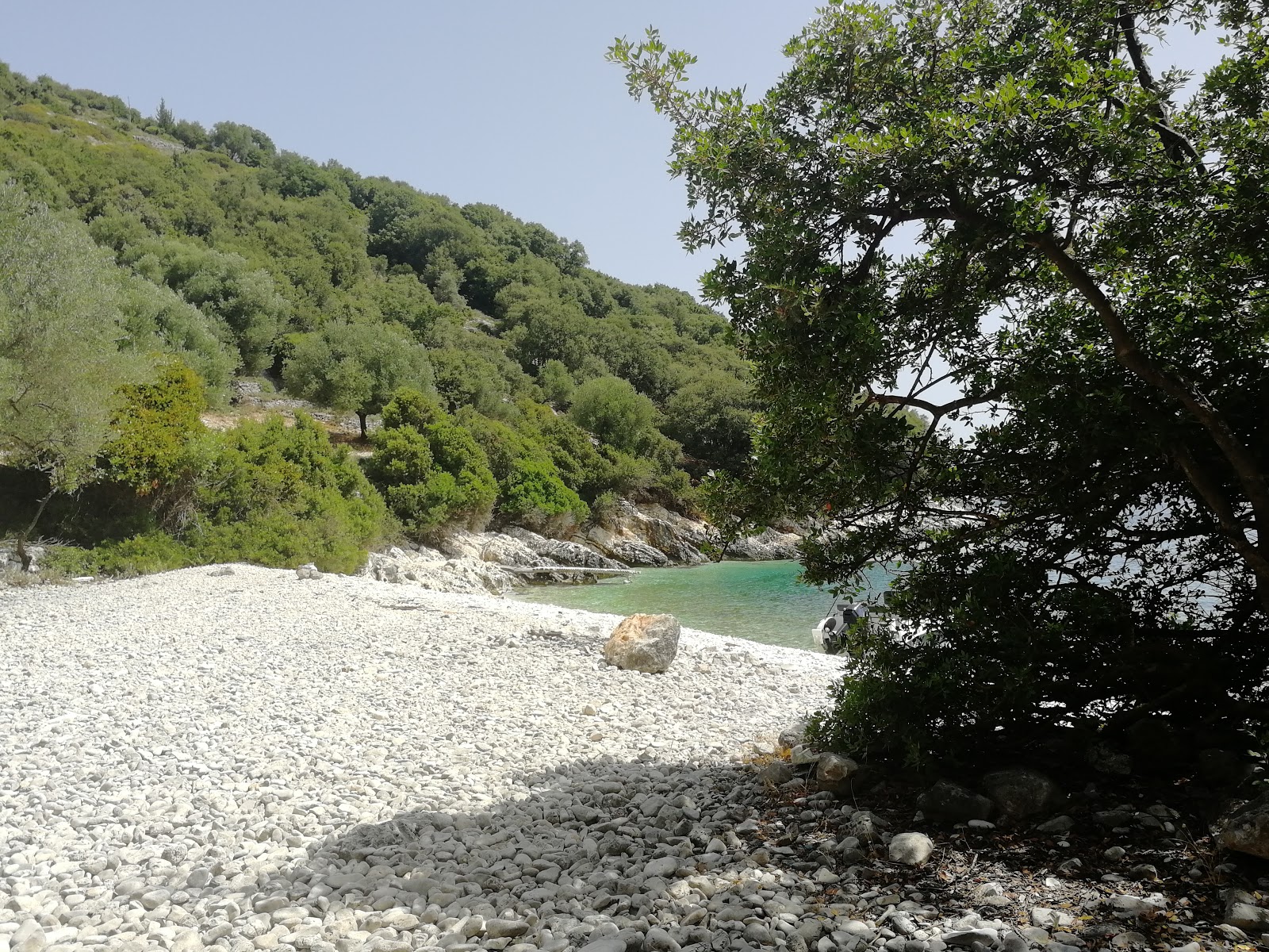 Foto van Giagana beach met kleine baai