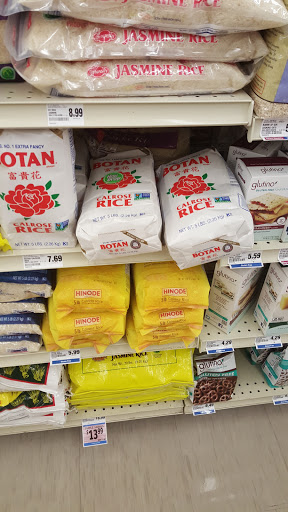 Supermarket «Save Mart Supermarkets», reviews and photos, 900 W Henderson Ave, Porterville, CA 93257, USA