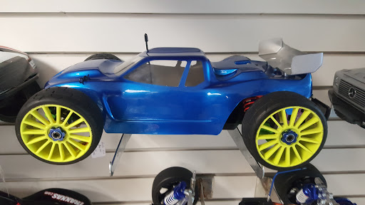 Hobby Store «RC Car World - Hobby Shop + Tracks», reviews and photos, 4340 US-130, Willingboro, NJ 08046, USA