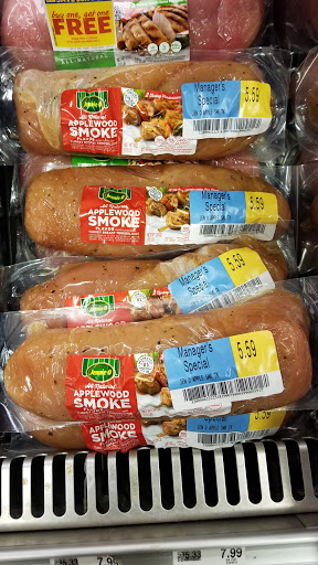 Grocery Store «Food Lion», reviews and photos, 1200 Beaver Brook Plz, New Castle, DE 19720, USA