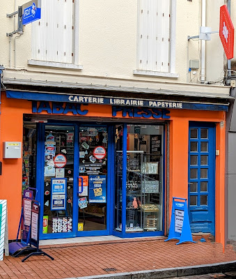 Librairie "Courmont Christian" Tabac - Papeterie à Carentan-les-Marais