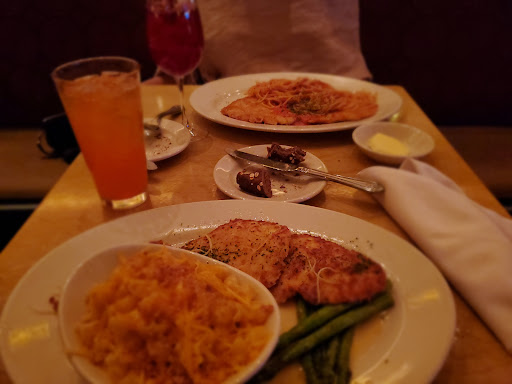 Restaurant «The Cheesecake Factory», reviews and photos, 115 Huntington Ave, Boston, MA 02199, USA