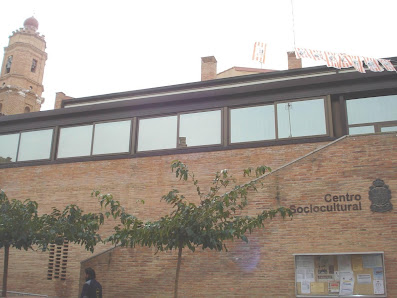 Biblioteca Pública Municipal de Cadrete C. Tenor Fleta, 3, 50420 Cadrete, Zaragoza, España