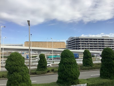 東京国際空港管制塔