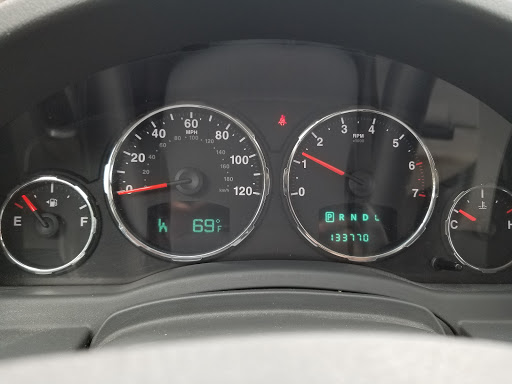 Used Car Dealer «Oakland Auto Sales», reviews and photos, 214 Tremont St, Taunton, MA 02780, USA