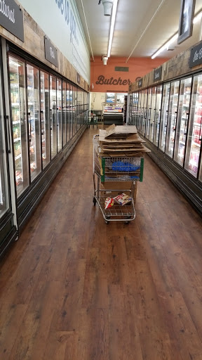 Grocery Store «Harvest Market Estacada», reviews and photos, 280 N Broadway St, Estacada, OR 97023, USA