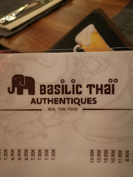 Photo n°18 de Basilic Thaï à Claye-Souilly ()