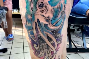 Medusa's Lair Tattoo & Piercing image