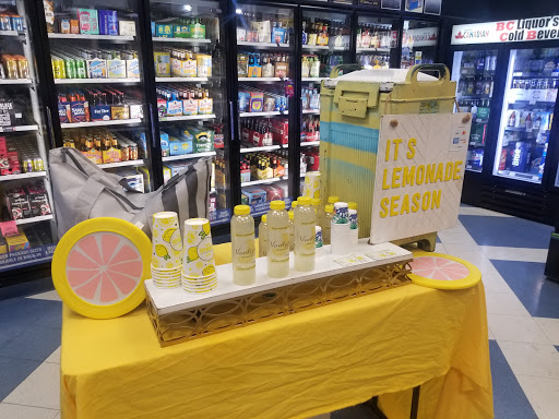 Liquor Store «Brooklyn Center Liquor Stores», reviews and photos, 5625 Xerxes Ave N, Brooklyn Center, MN 55430, USA