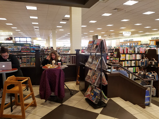 Book Store «Barnes & Noble», reviews and photos, 2960 Center Valley Pkwy, Center Valley, PA 18034, USA