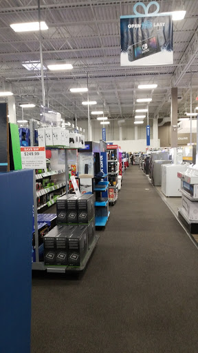 Electronics Store «Best Buy», reviews and photos, 15854 South La Grange Road, Orland Park, IL 60462, USA