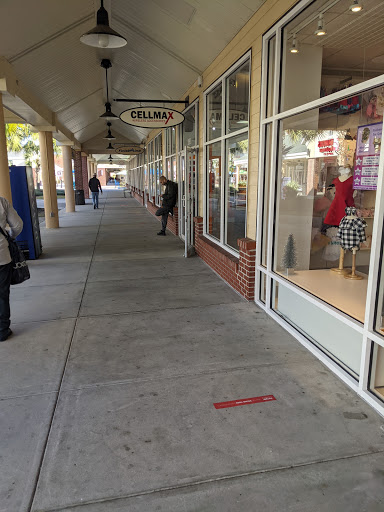 Cell Phone Store «Cellmax», reviews and photos, 4635 Factory Stores Blvd, Myrtle Beach, SC 29579, USA