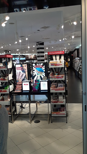 Cosmetics Store «Sephora», reviews and photos, 200 West Market, Bloomington, MN 55425, USA