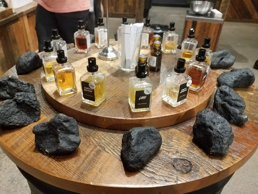 Cosmetics Store «Lush», reviews and photos, 112 E Broadway, Bloomington, MN 55425, USA