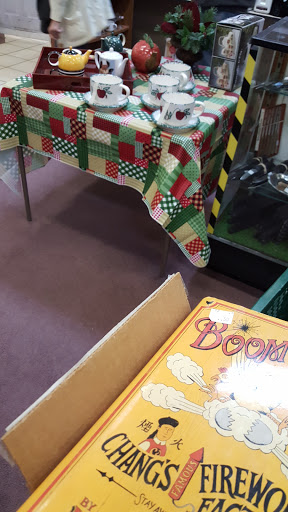 Thrift Store «Threads Of Hope Thrift Store», reviews and photos, 230 Woodmere Mall, Crossville, TN 38555, USA