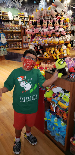 Toy Store «Disney Store», reviews and photos, 350 W Hillcrest Dr, Thousand Oaks, CA 91360, USA