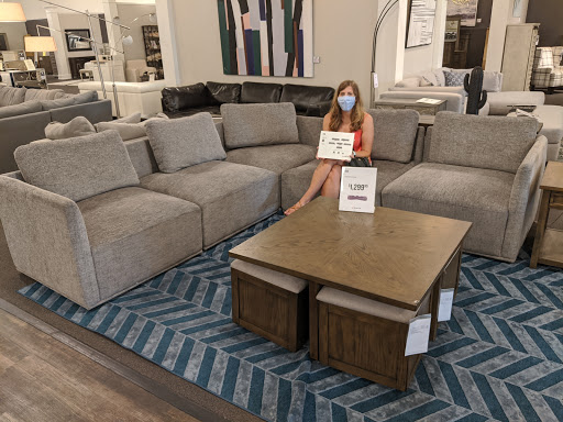 Furniture Store «American Signature Furniture», reviews and photos, 1770 Galleria Blvd, Franklin, TN 37067, USA