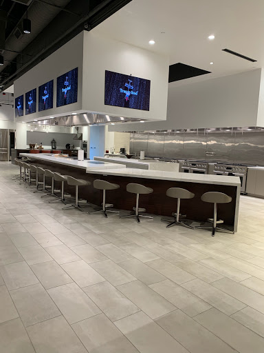 Appliance Store «ABC Discount Appliances», reviews and photos, 6013 Mansion Blvd, Pennsauken Township, NJ 08109, USA