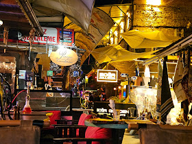 Piraye restaurant bar
