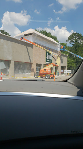 Grocery Store «Robert Fresh Market», reviews and photos, 7355 Highland Rd, Baton Rouge, LA 70808, USA