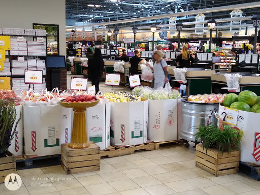 Grocery Store «Value Center Marketplace», reviews and photos, 37155 Harper Ave, Charter Twp of Clinton, MI 48036, USA