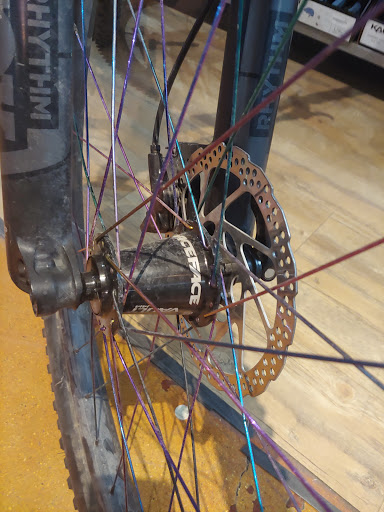 Bicycle Store «Competitive Edge Cyclery», reviews and photos, 9889 E Foothill Blvd, Rancho Cucamonga, CA 91730, USA