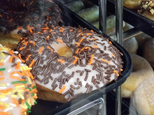 Donut Shop «Yum Yum Donuts», reviews and photos, 9 Fremont Ave, Alhambra, CA 91801, USA