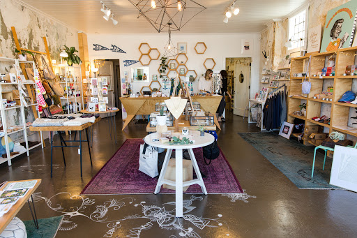 Gift Shop «Falling Into Place», reviews and photos, 2613 Broad Ave, Memphis, TN 38112, USA