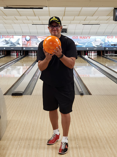 Bowling Alley «MacDill Lanes Bowling Center», reviews and photos, 8216 Hangar Loop Dr, Tampa, FL 33621, USA