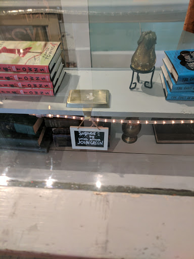 Book Store «Indy Reads Books», reviews and photos, 911 Massachusetts Ave, Indianapolis, IN 46202, USA