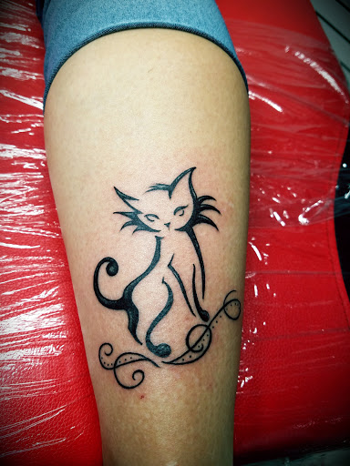 Tattoo Shop «Hazy Daze Tattoo Studio», reviews and photos, 2104 Strand St, Galveston, TX 77550, USA