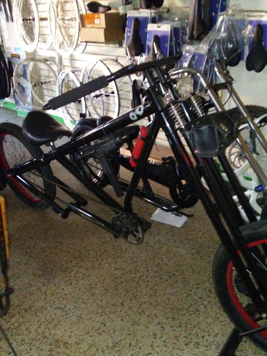 Bicycle Repair Shop «Hands On Bicycle», reviews and photos, 1453 Gulf to Bay Blvd B, Clearwater, FL 33755, USA