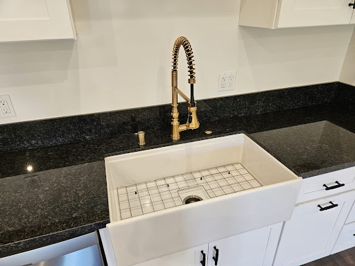 MDM Custom Remodeling Inc image