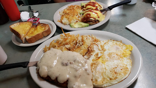 The Hungry Fox Restaurant & Country Store Find Breakfast restaurant in Tampa news