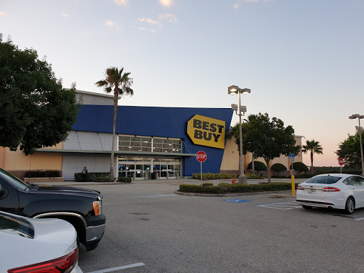 Electronics Store «Best Buy», reviews and photos, 6300 Grandview Pkwy, Davenport, FL 33837, USA